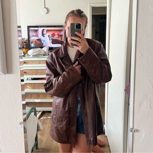 Oversized vintage brown leather jacket
